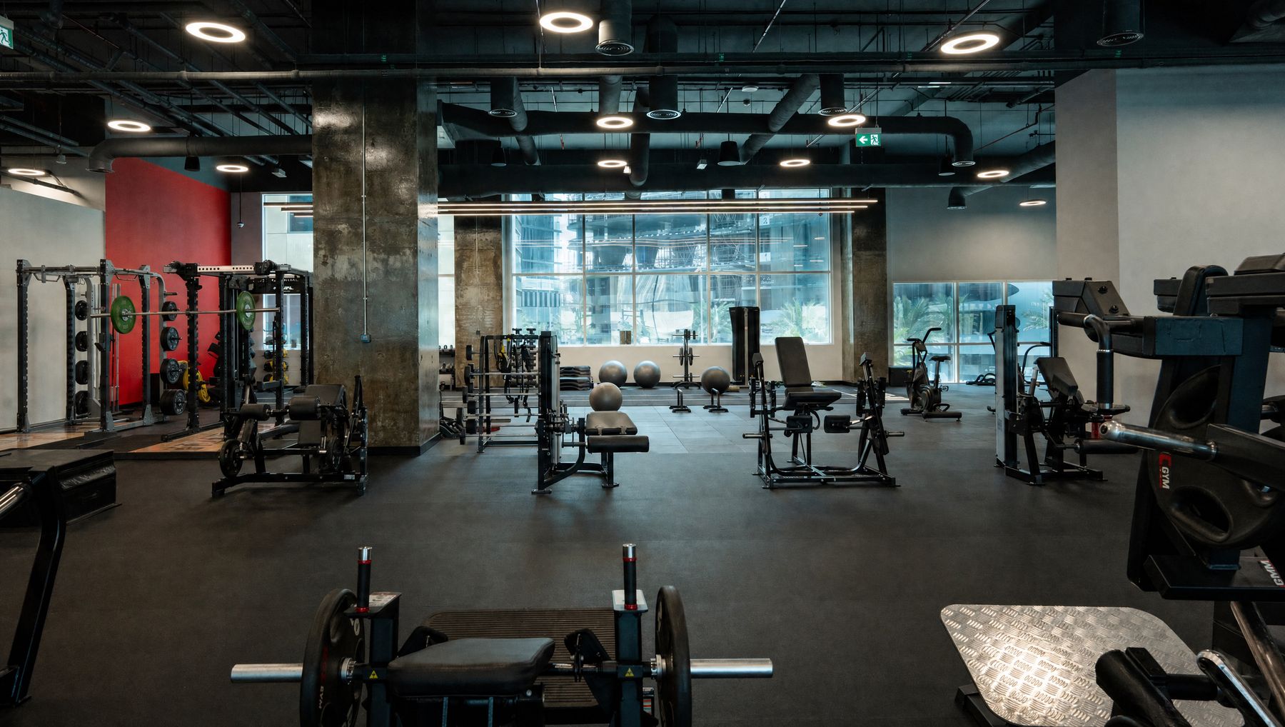 facilityImg